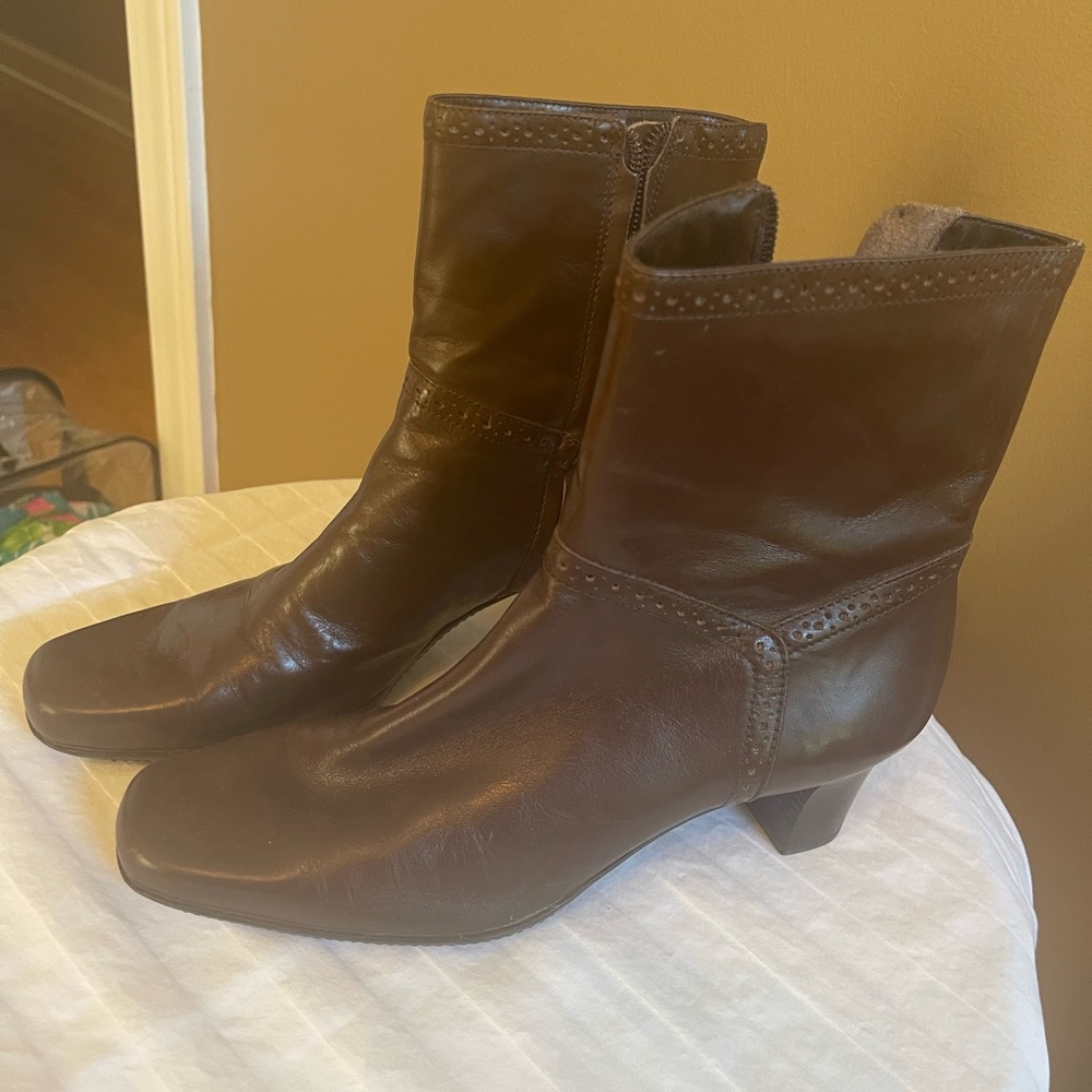 Boots Michelle D